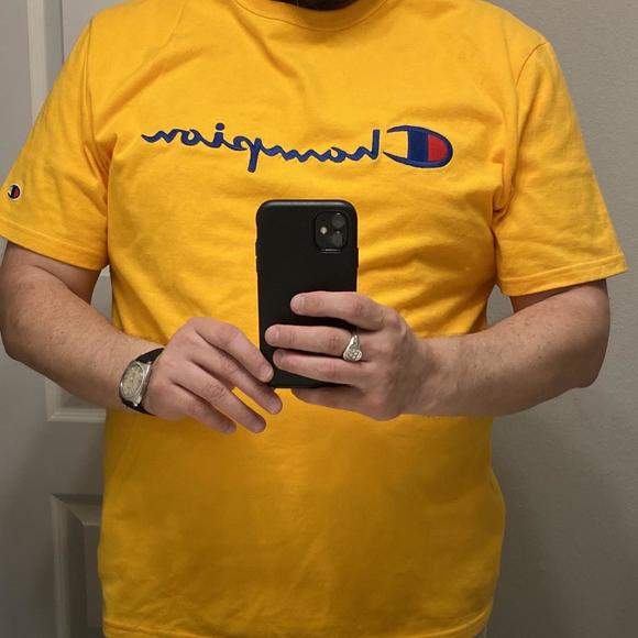 Champion yello embroidered short sleeve - Picture 11 of 11